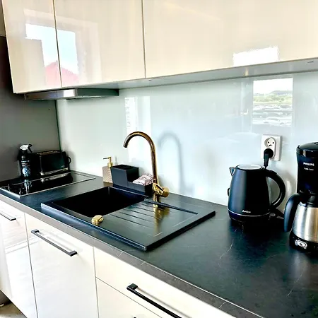 Sunset Apartments Darlowko ダルウフコ