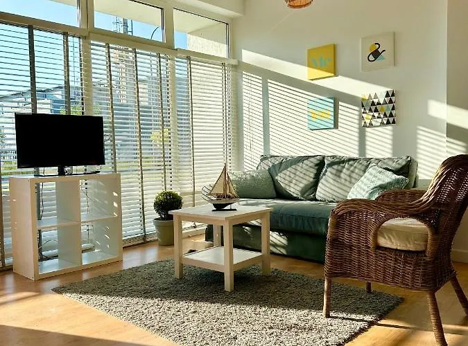 Sunset Apartments Darlowko ダルウフコ