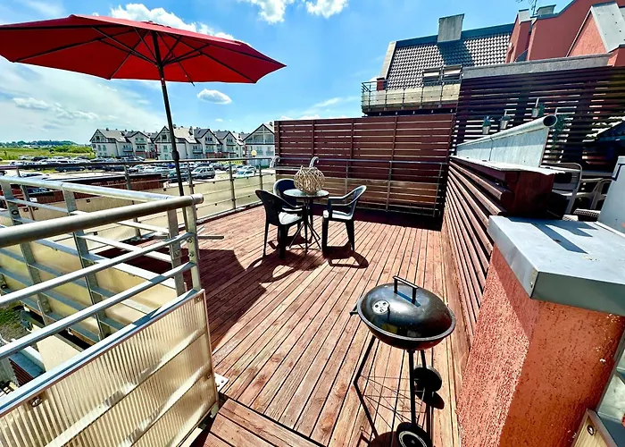 Sunset Apartments Darlowko アパート ダルウフコ